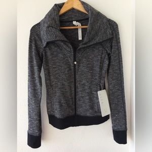 NWT Lululemon Be Present Jacket, Sz 6